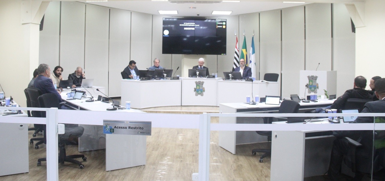 24ª Sessão Ordinária é realizada na Câmara de Itapecerica da Serra.